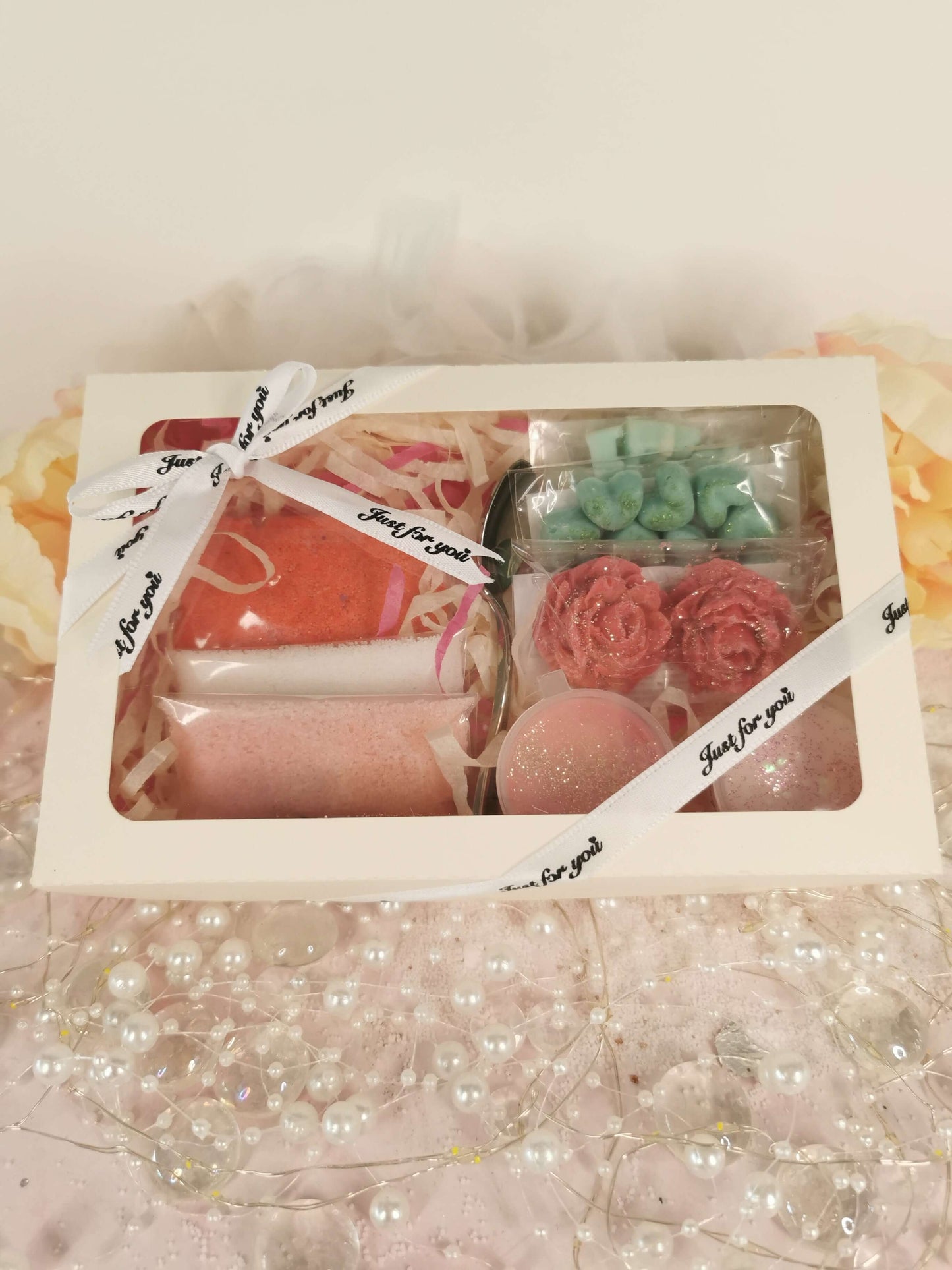 Scented fondant discovery box